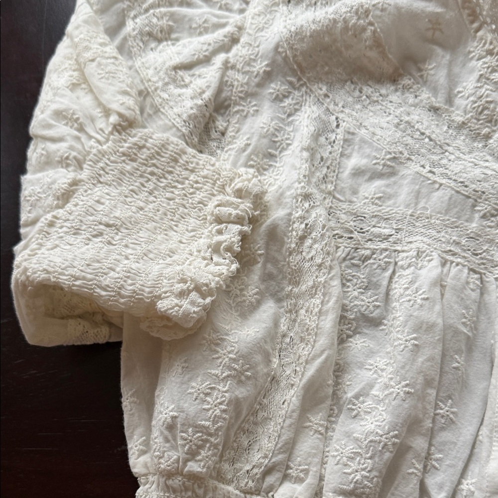 Urban Outfitters Ivory Textured Top - Picture 5 of 9